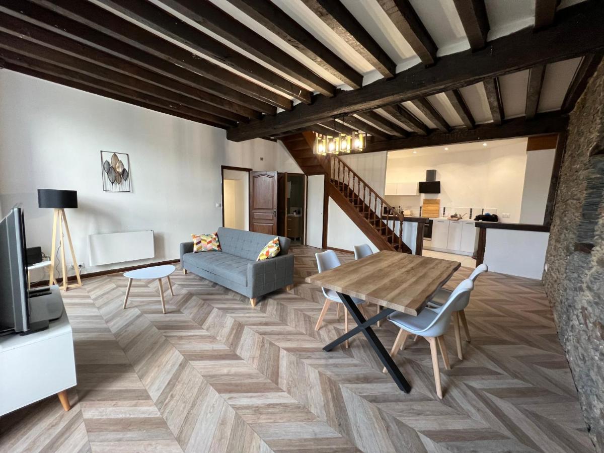 Le Cottage De L'Oudon Segre Bagian luar foto